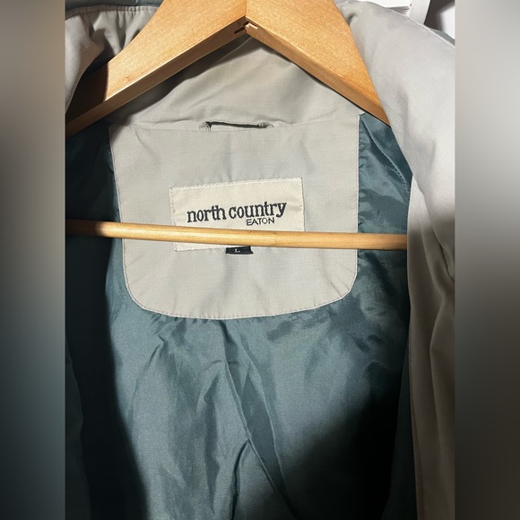 Windbreaker jacket - Picture 2 of 3